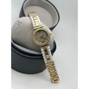 Premium Guess Diamond Watch Gold For Women (SUP296)