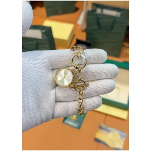 Premium Chanel Watch For Women (SUP273)