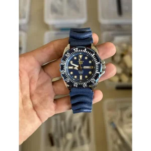 Stylish Seiko Diver Sports Watch 5 Quartz Blue For Men (SUP27)